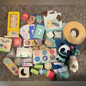 Kiwi Co Toy Lot (0-2 year panda boxes)